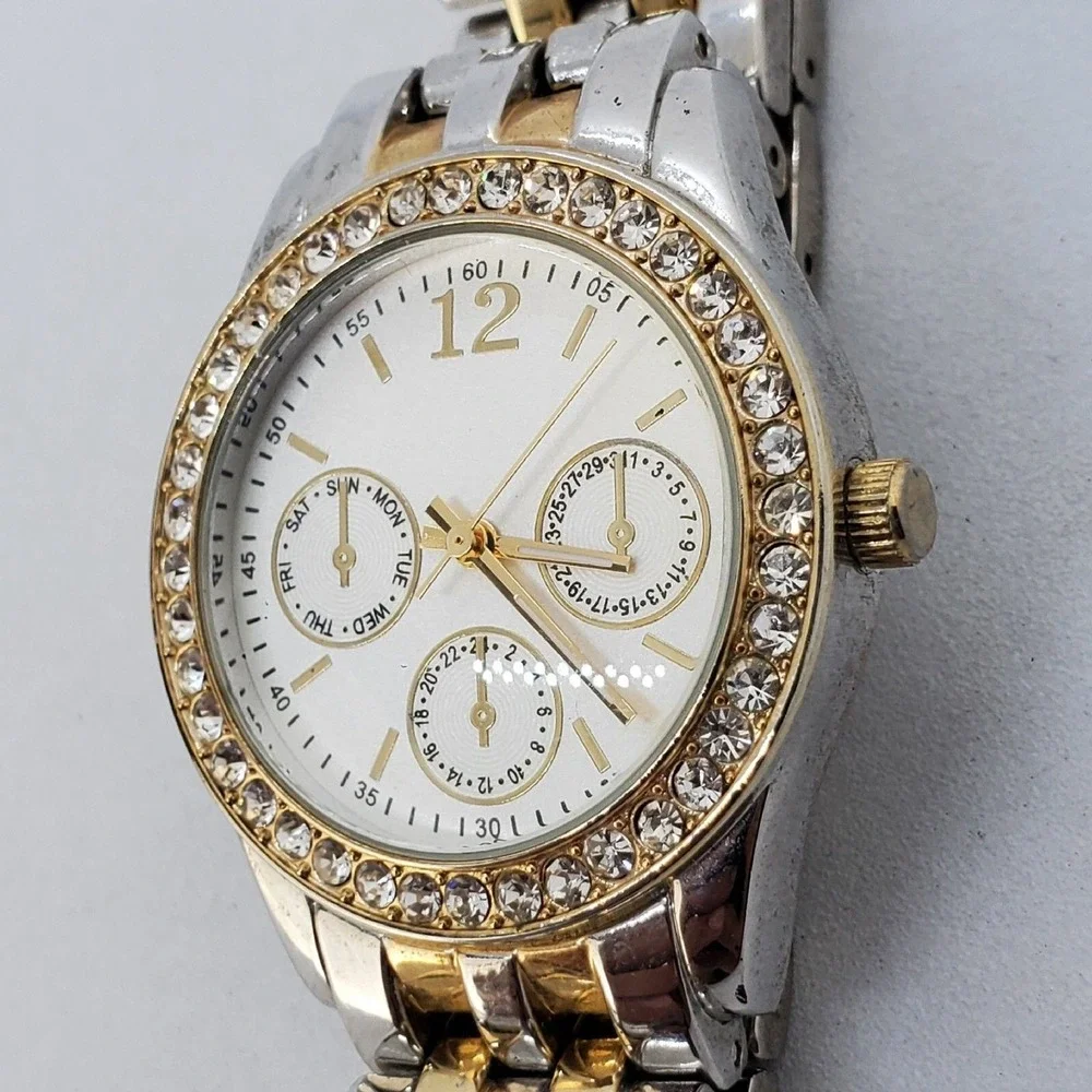 Women's Watch 35MM Crystal Bezel White Dial Gold Gray Bracelet 6